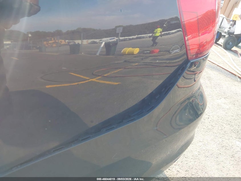 2015 VOLKSWAGEN JETTA auction photo 6