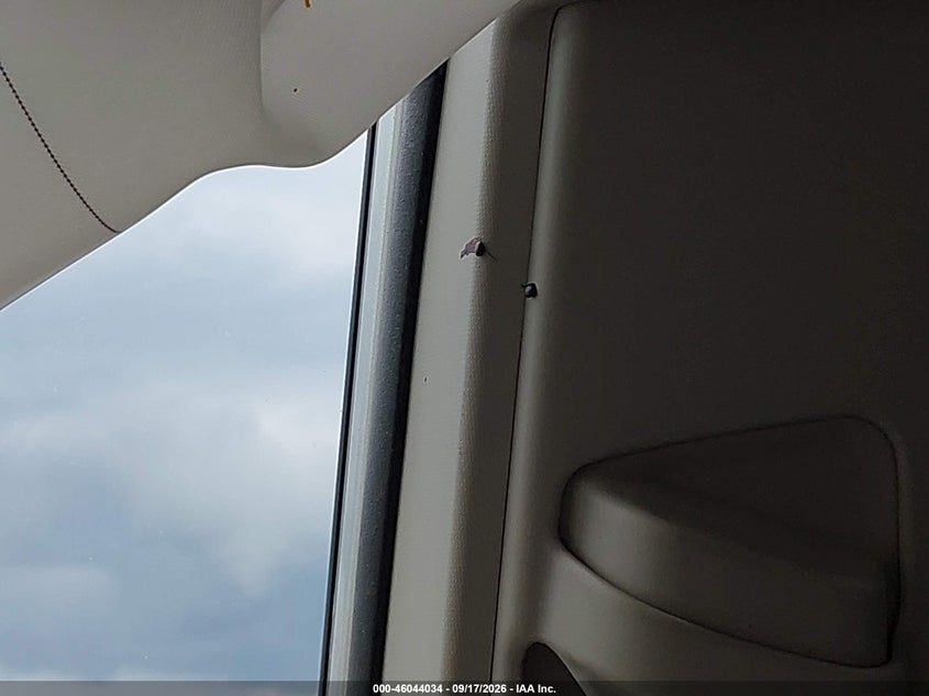 TOYOTA RAV4 - zdjęcie 12