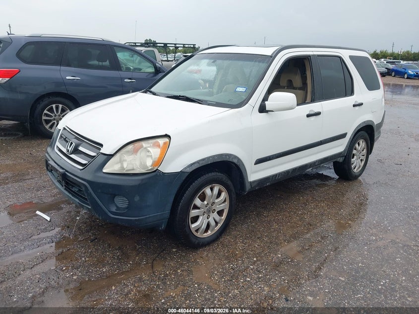 2005 HONDA CR-V auction photo 2