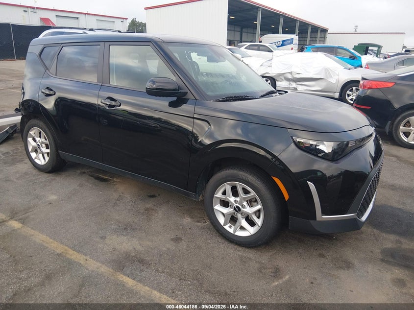 Vin: kndj23au8p7873594, lot: 46543640, kia soul lx 20231