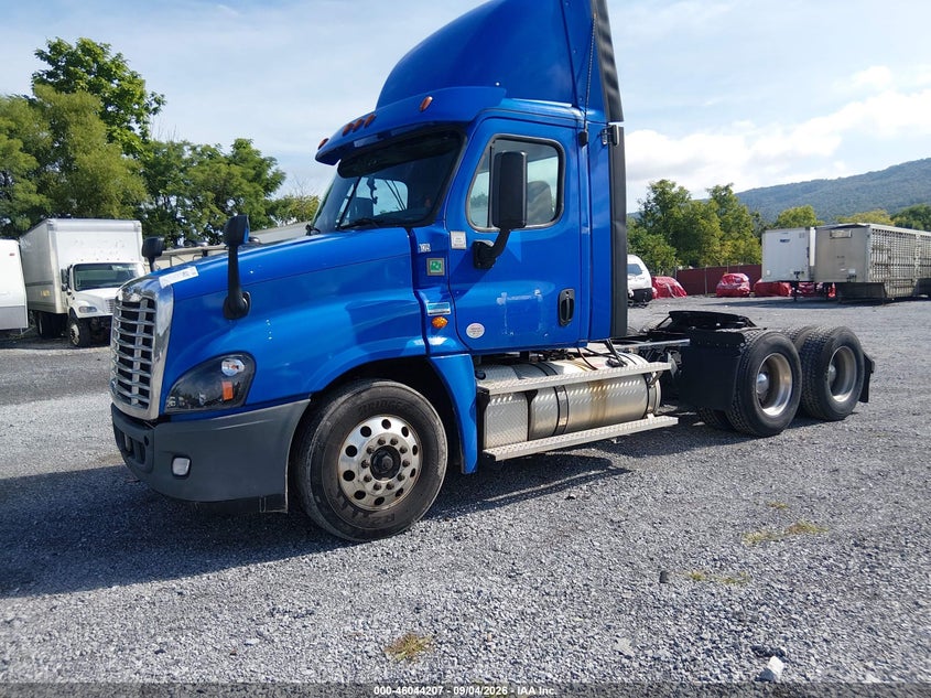 Freightliner Cascadia 125 - фото 2