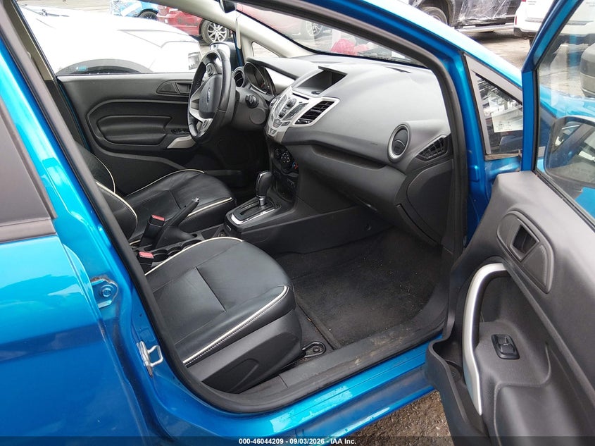 2013 FORD FIESTA auction photo 5