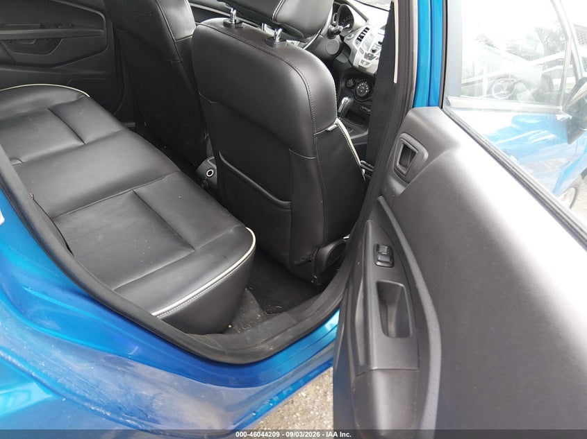 2013 FORD FIESTA auction photo 8