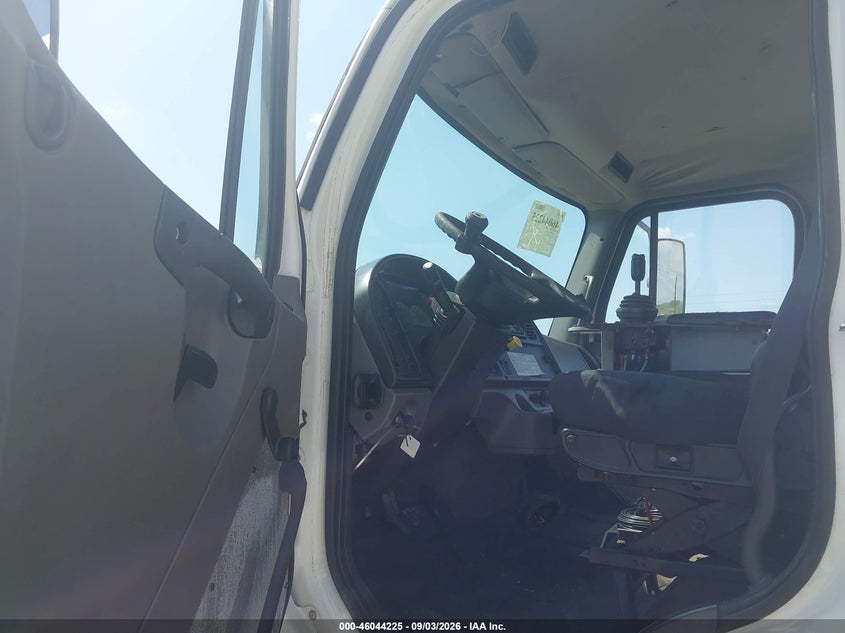 2014 OTHER FREIGHTLINER 108SD TRUCK N/A