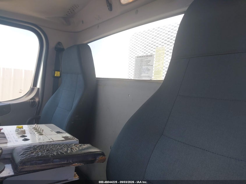 2014 OTHER FREIGHTLINER 108SD TRUCK N/A