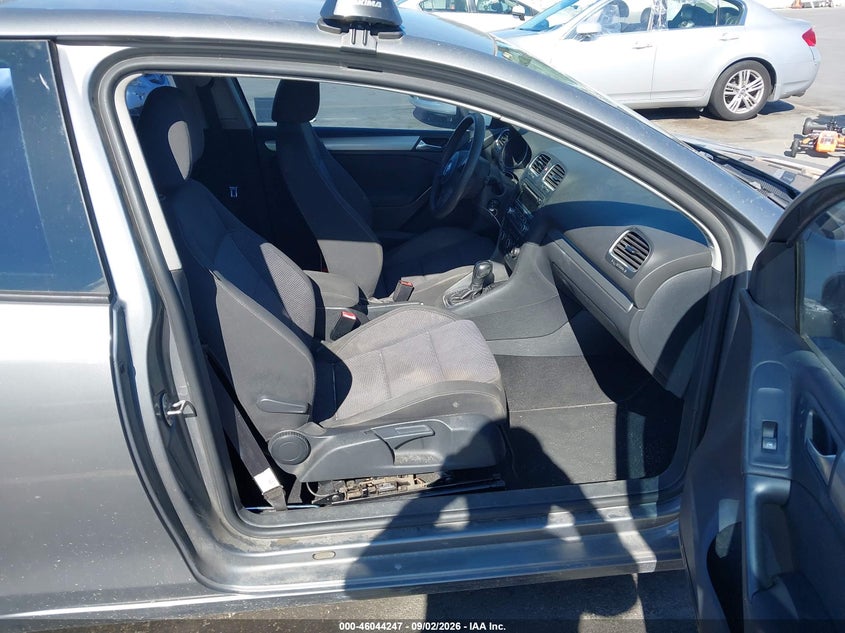 2013 VOLKSWAGEN GOLF auction photo 5