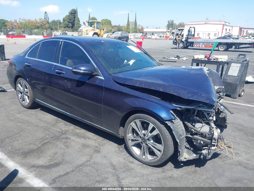 2018 MERCEDES-BENZ C 300