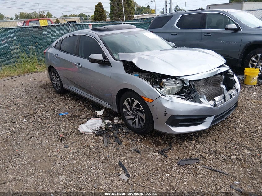 Vin: 19xfc2f7xhe012578, lot: 46543715, honda civic ex 2017 img_1
