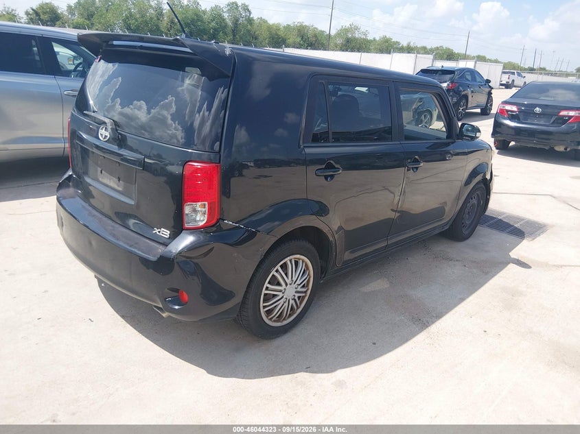 Vin: jtlze4fe6cj000106, lot: 46543778, scion xb 20124