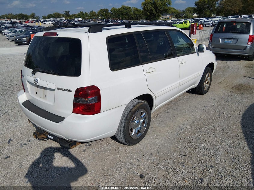 2007 TOYOTA HIGHLANDER auction photo 4