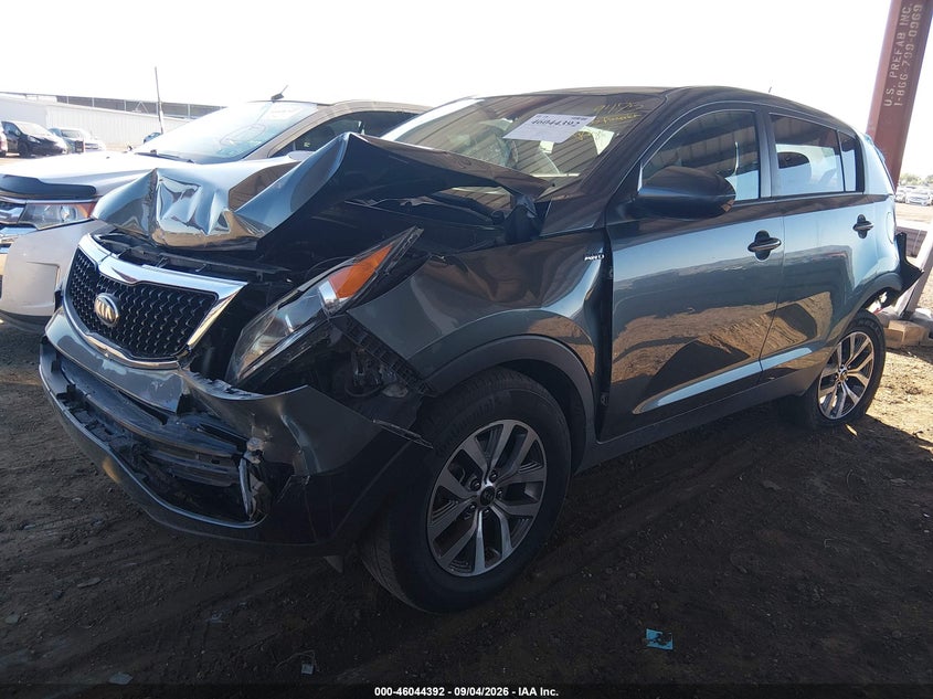 2014 Kia Sportage Lx, Front End, IAAI, VIN KNDPBCAC4E7627639 — photo 2