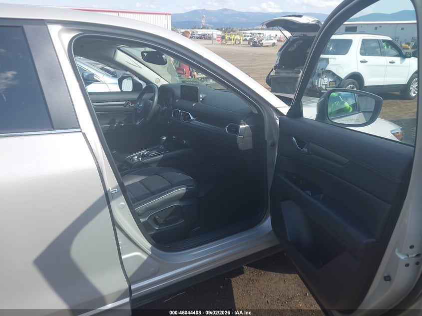 2025 MAZDA CX-5 auction photo 5