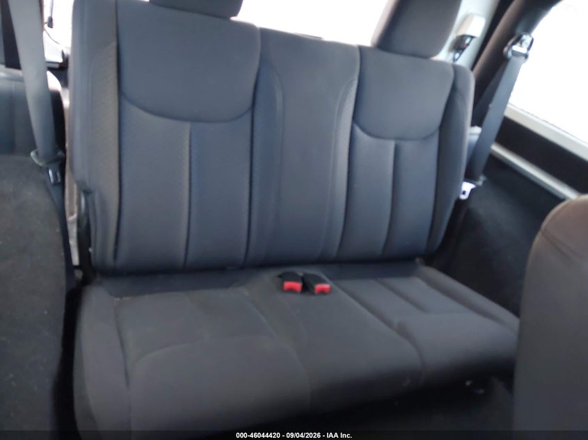 2013 JEEP WRANGLER auction photo 8