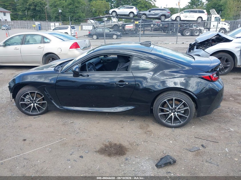 2026 TOYOTA GR86 · Фото 14