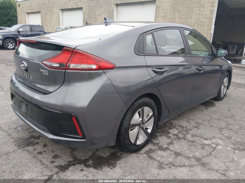 Vin: kmhc65lc7ju100987, lot: 46543907, hyundai ioniq hybrid blue 20184
