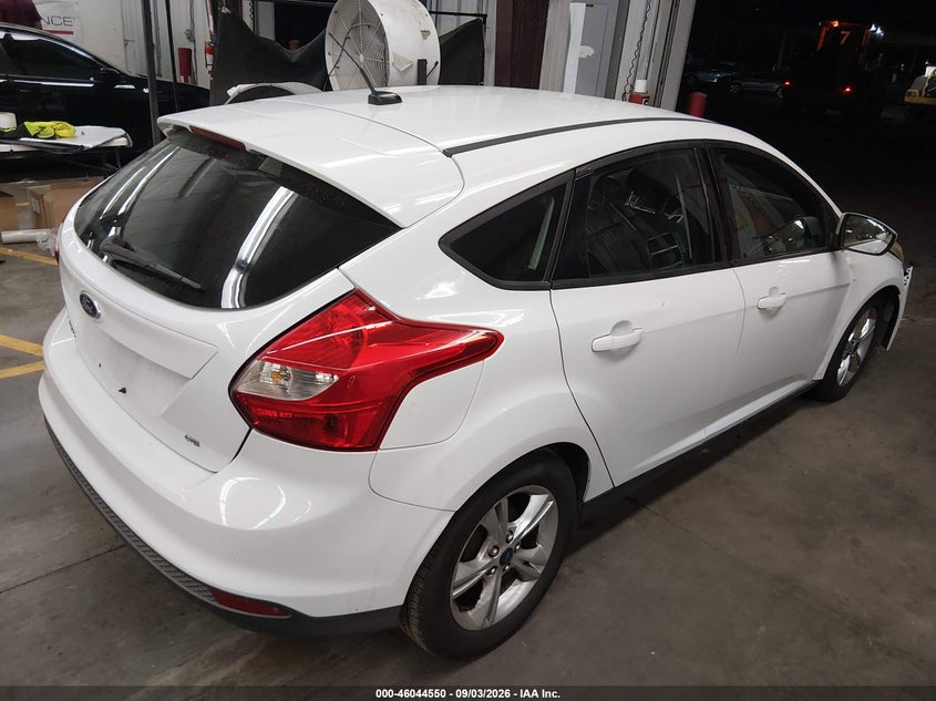 FORD FOCUS 2014 VIN 1FADP3K2XEL282639
