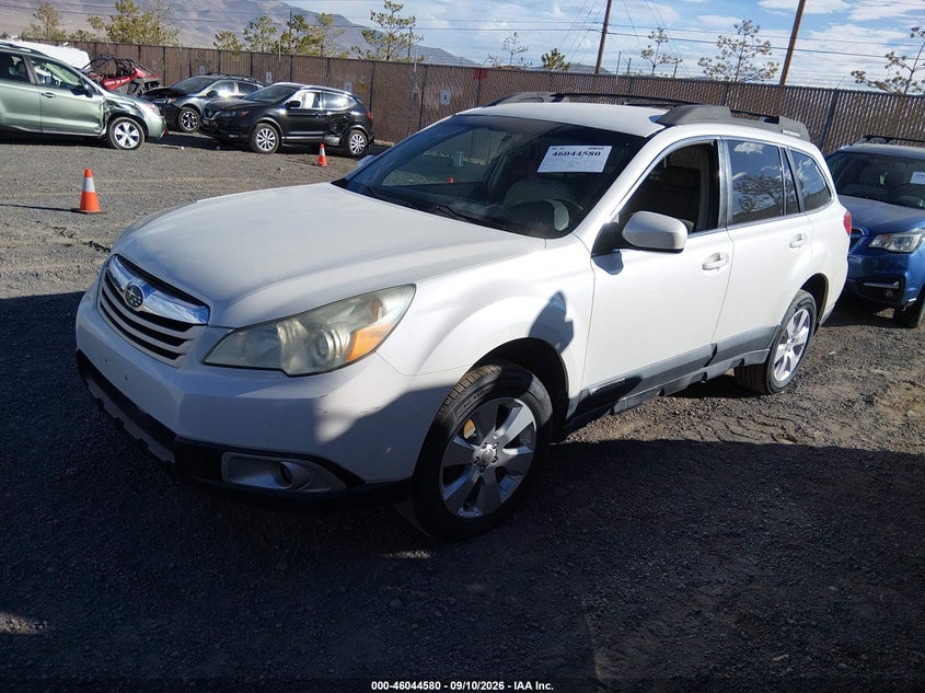 2011 SUBARU OUTBACK auction photo 2
