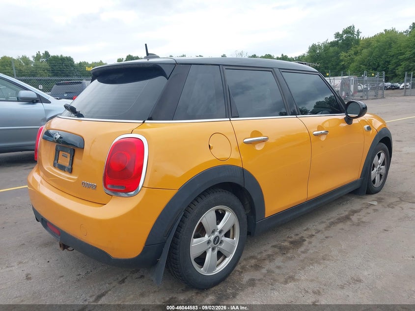 2016 MINI HARDTOP auction photo 4