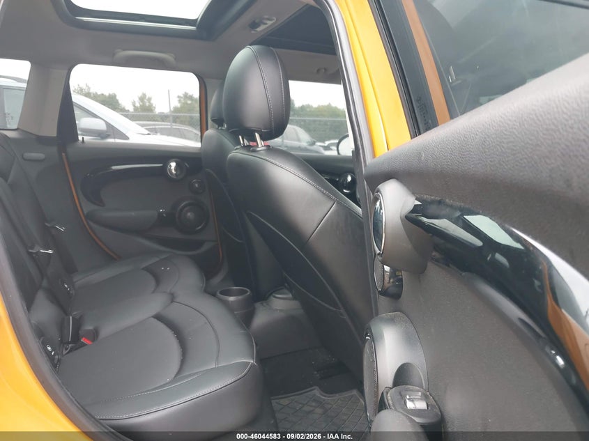2016 MINI HARDTOP auction photo 8