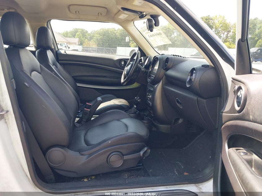 2013 MINI PACEMAN auction photo 5