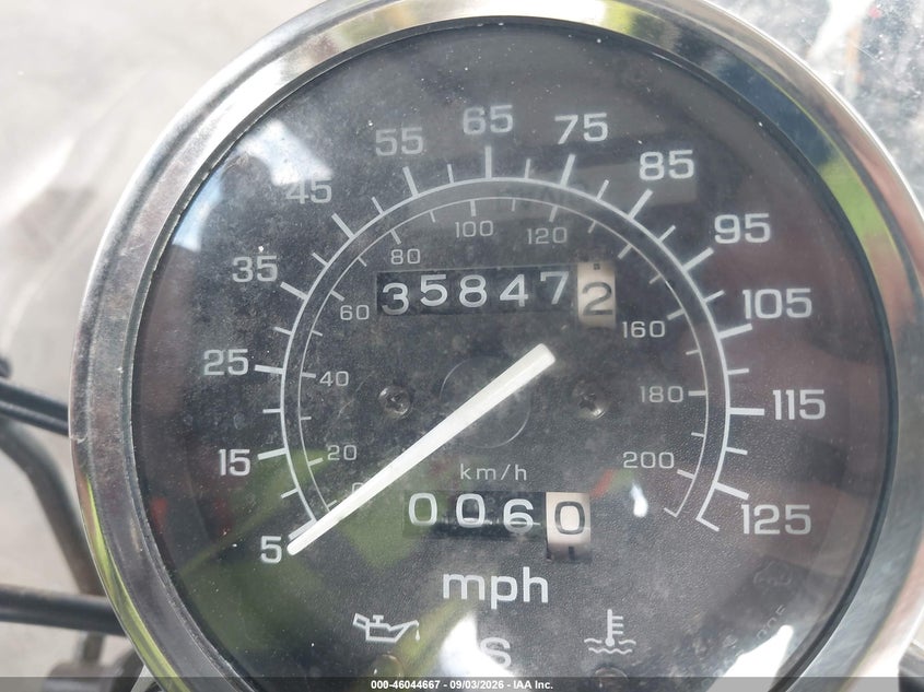 2000 HONDA VT1100 auction photo 7