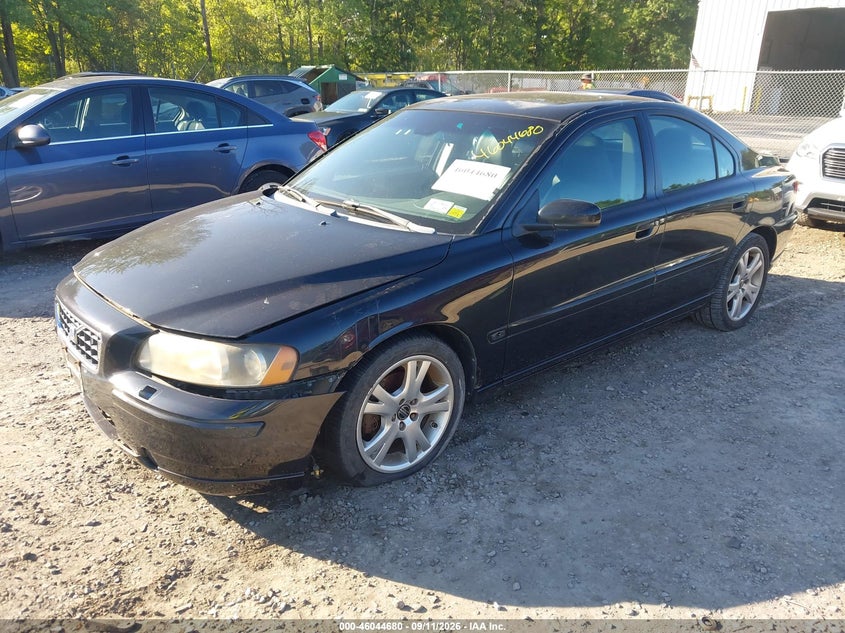 2005 VOLVO S60 auction photo 2