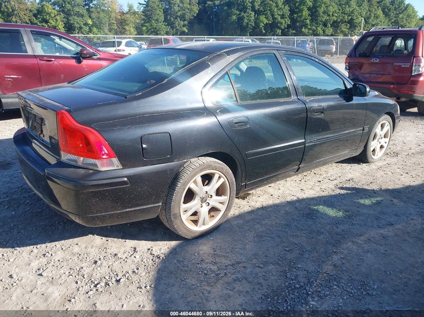 2005 VOLVO S60 auction photo 4