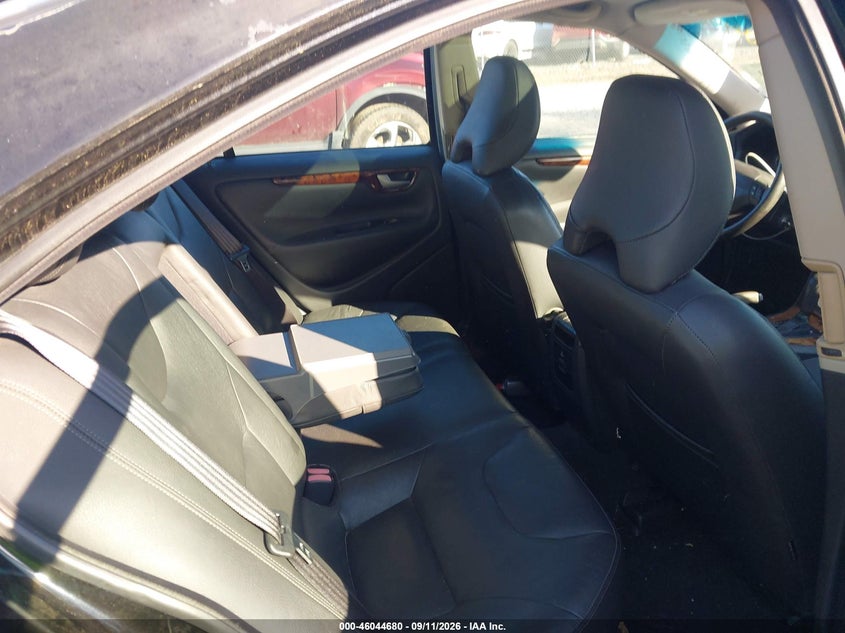 2005 VOLVO S60 auction photo 8