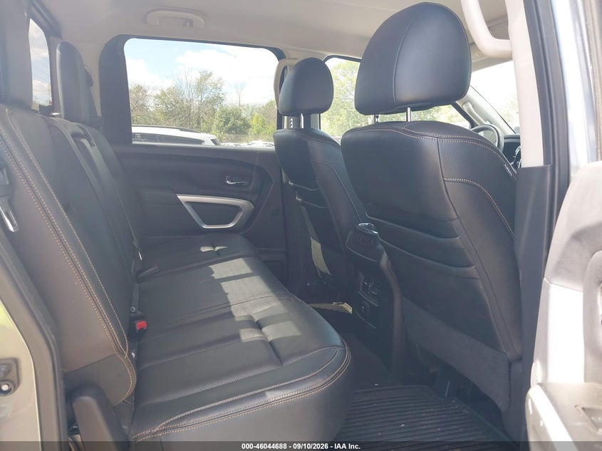2016 NISSAN TITAN XD auction photo 8
