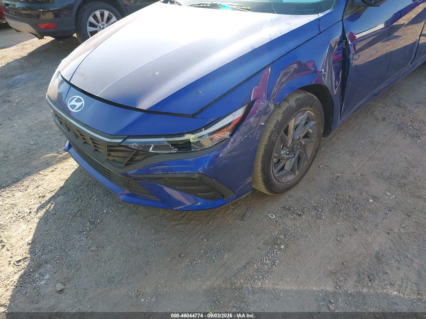 2026 HYUNDAI ELANTRA HYBRID auction photo 6