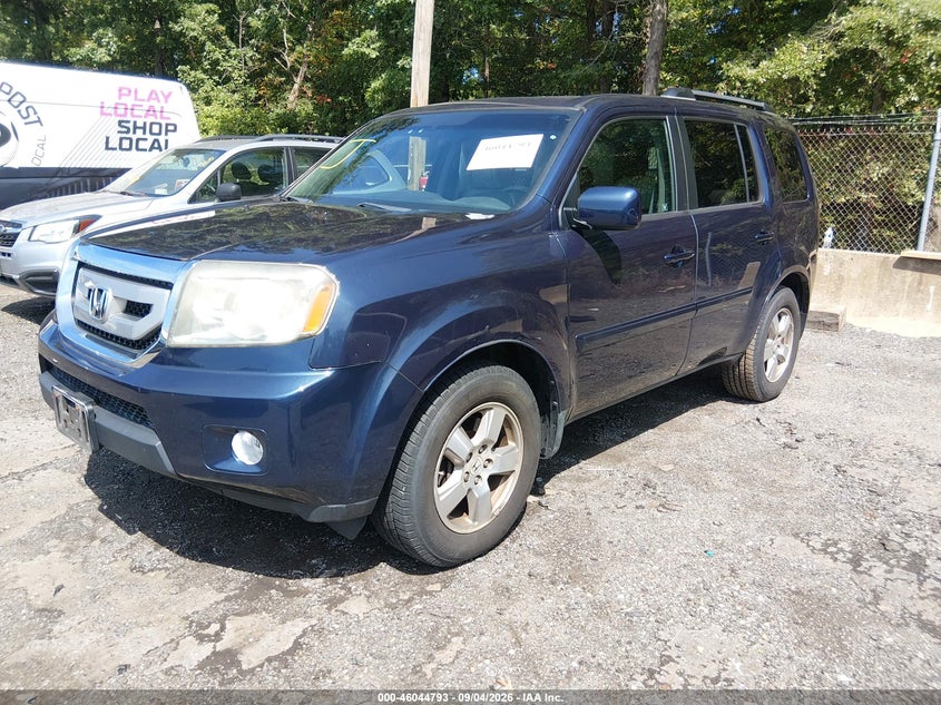 2011 HONDA PILOT auction photo 2