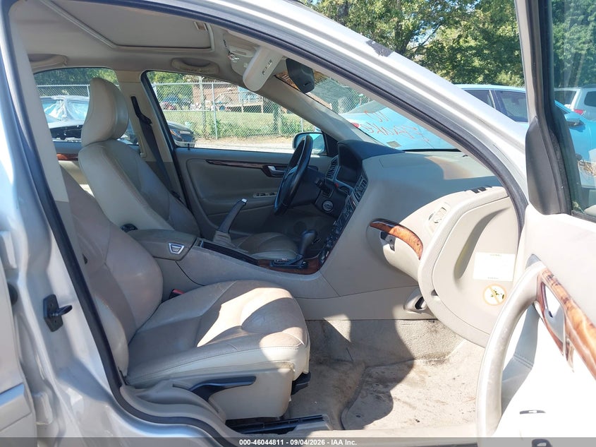 2005 VOLVO S60 auction photo 5