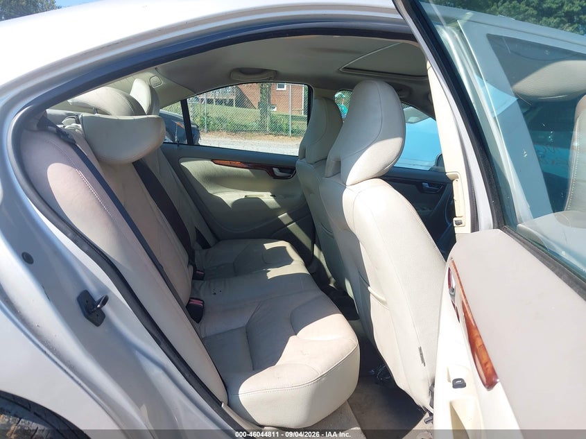 2005 VOLVO S60 auction photo 8