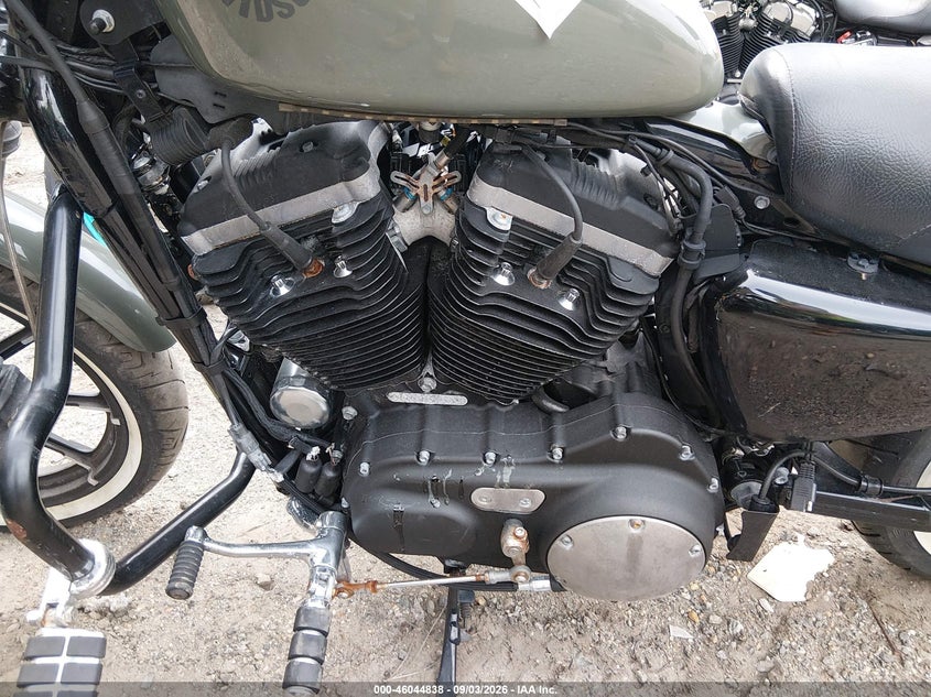 HARLEY-DAVIDSON XL883 2021