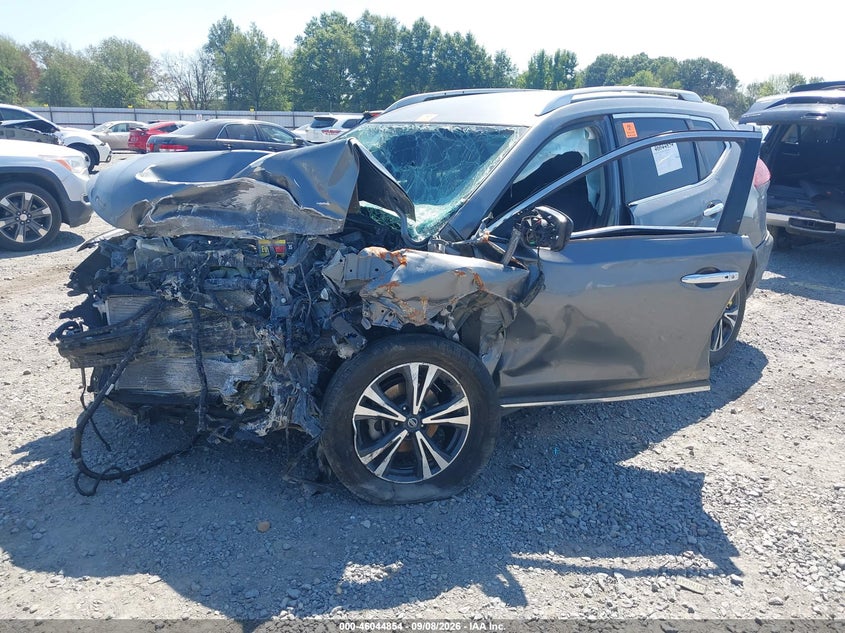 Vin: jn8at2mv0jw319172, lot: 46544309, nissan rogue sl 20182