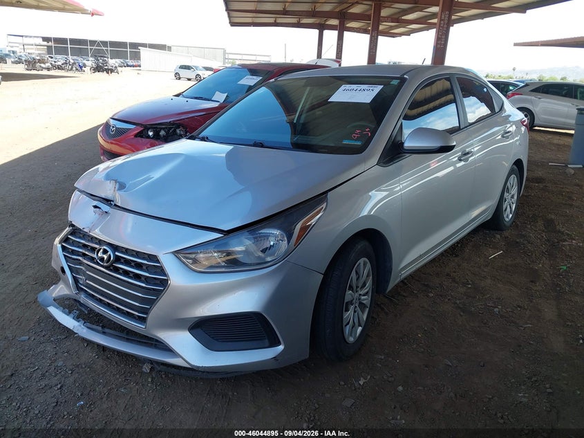 2020 HYUNDAI ACCENT SE · Photo 2