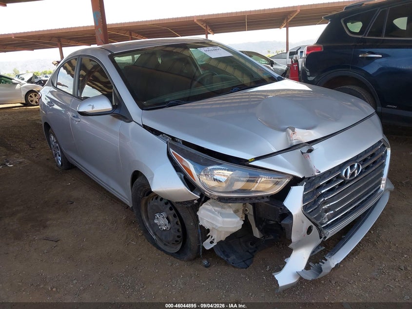2020 HYUNDAI ACCENT SE · Photo 6