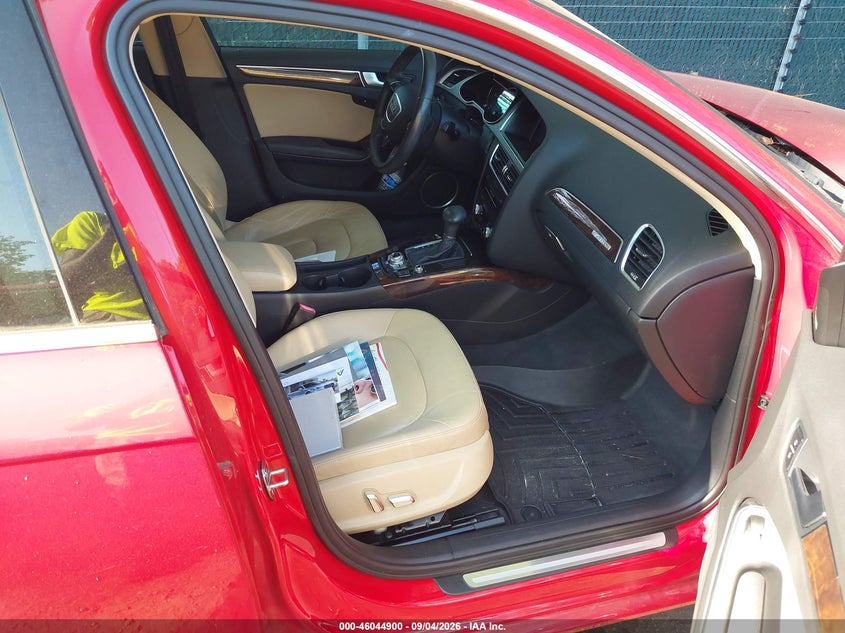 AUDI A4 2013 VIN WAUFFAFL1DN029111