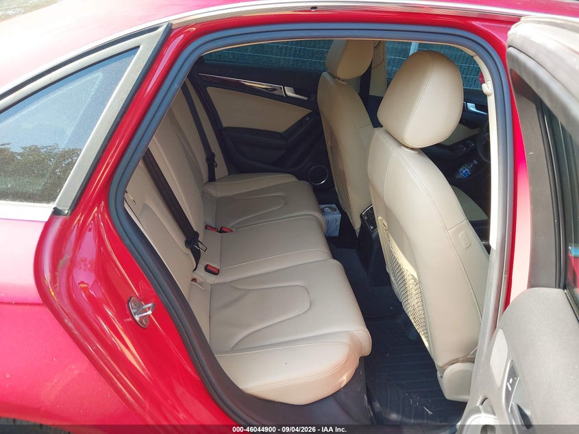 AUDI A4 2013 VIN WAUFFAFL1DN029111