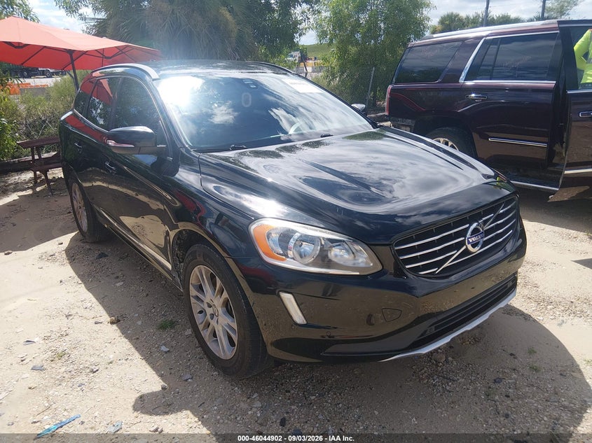 2015 VOLVO XC60 auction photo 1