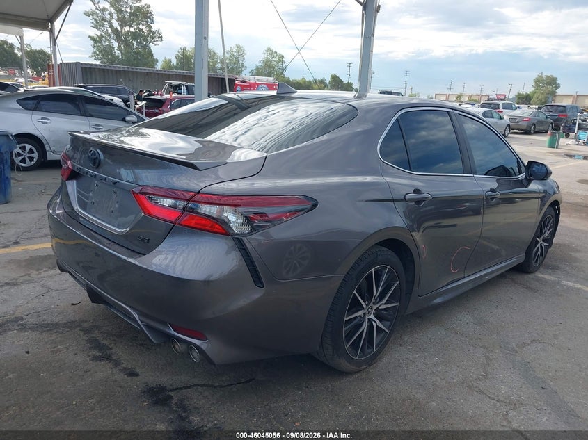Vin: 4t1g11ak0nu693536, lot: 46544511, toyota camry se 20224