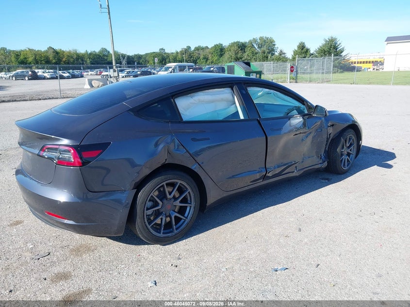 Vin: 5yj3e1ea6nf341840, lot: 46544527, tesla model 3 rear-wheel drive 20224