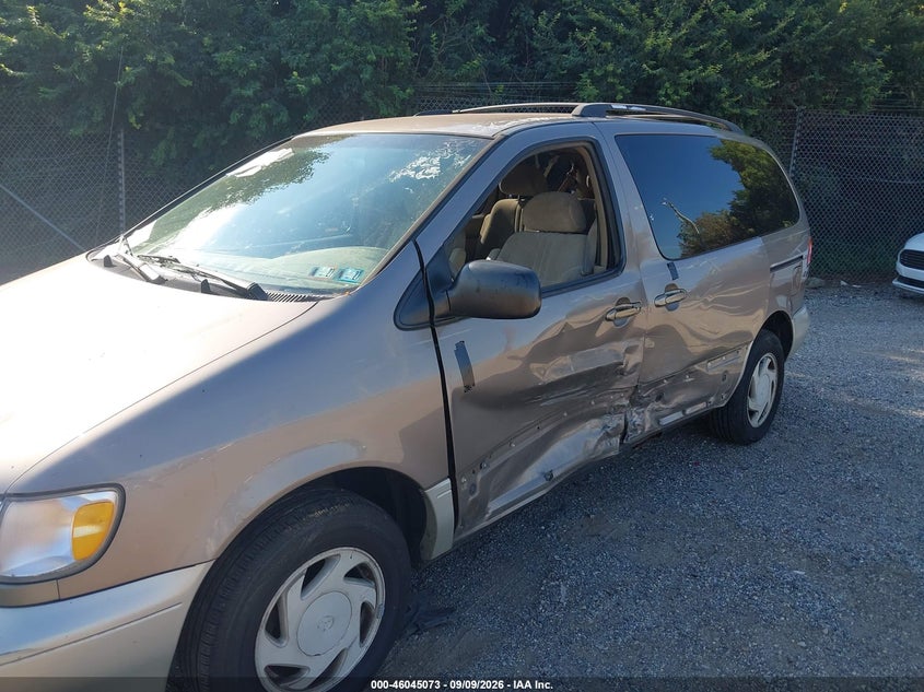 TOYOTA SIENNA 1998 VIN 4T3ZF13CXWU051088