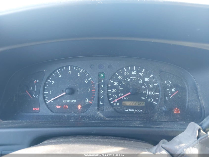 TOYOTA SIENNA 1998 VIN 4T3ZF13CXWU051088