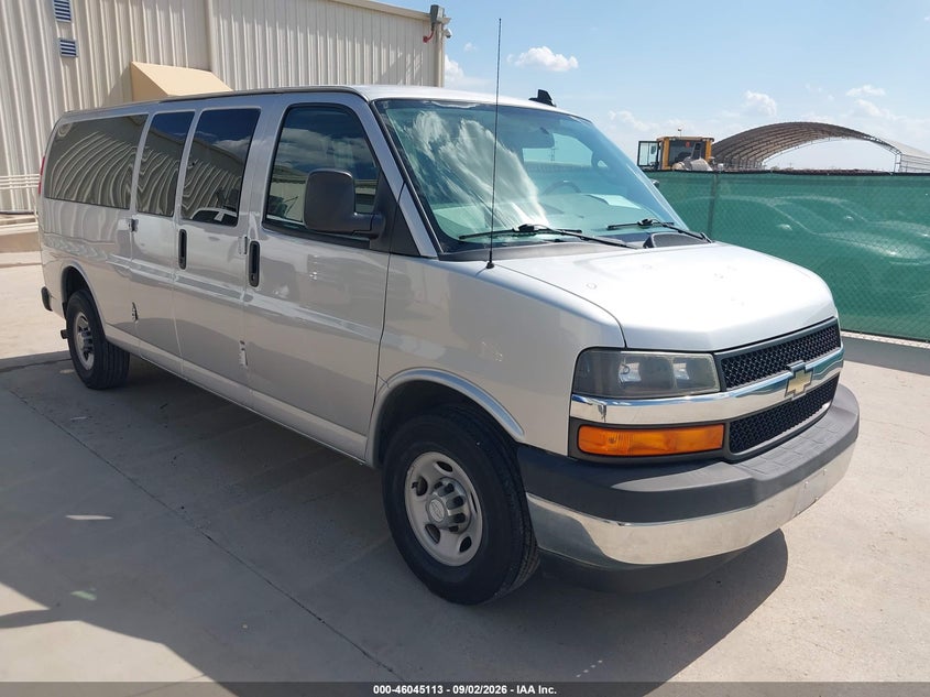 2017 CHEVROLET EXPRESS 3500 auction photo 1