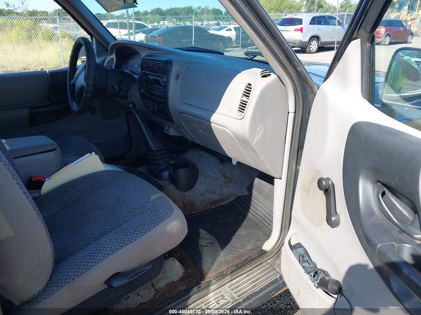FORD RANGER 1998 VIN 1FTYR14C2WTA35102
