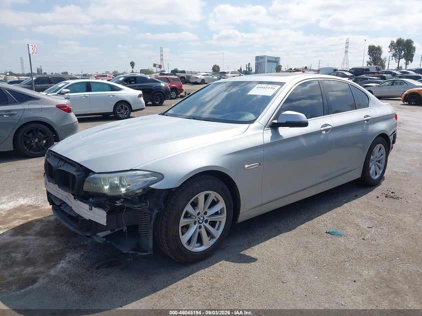 2016 BMW 528I auction photo 2