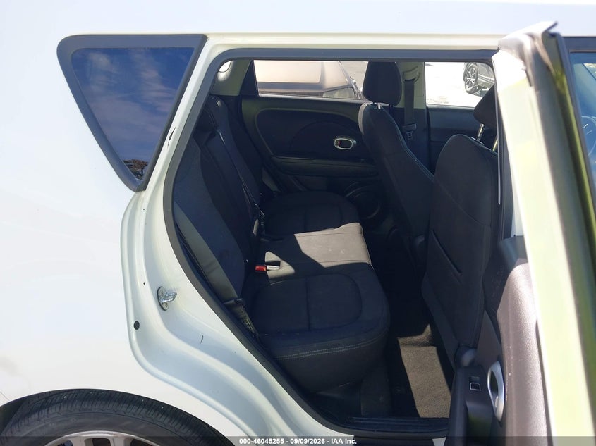 2019 KIA SOUL auction photo 8