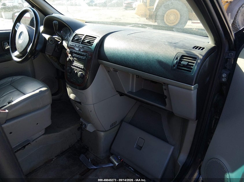 2008 CHEVROLET UPLANDER LS · Photo 5
