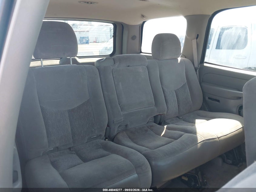 2005 CHEVROLET TAHOE auction photo 8